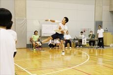 1E4A2539-3_R.jpg