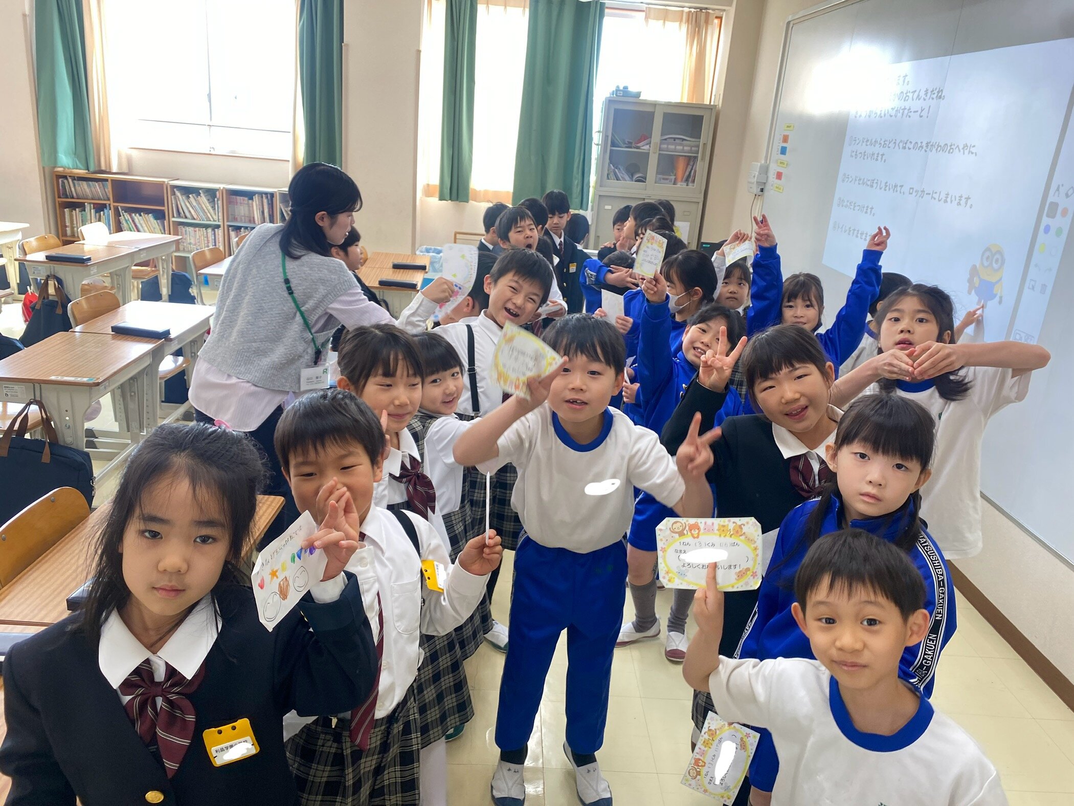 学校探検〈1年生〉 | はつしば歳時記 | はつしば学園小学校