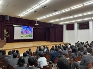 https://www.hatsushiba.ed.jp/ritsumeikan/life/0A03F015-172B-4B45-95B6-BC123143F6DB.jpeg