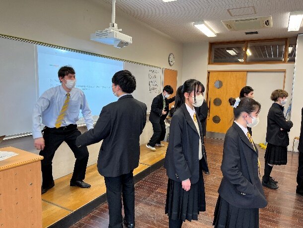 https://www.hatsushiba.ed.jp/ritsumeikan/life/0bdc925d44525201e0c2d3b2c255d897d12bbde7.jpeg