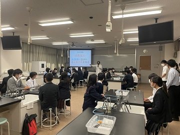 https://www.hatsushiba.ed.jp/ritsumeikan/life/1023_5.JPG