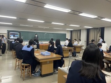 https://www.hatsushiba.ed.jp/ritsumeikan/life/1023_7.JPG