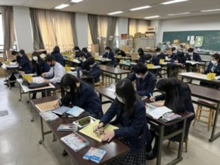 https://www.hatsushiba.ed.jp/ritsumeikan/life/254B3CC6-4165-4047-9632-DE28335A6D90.jpeg