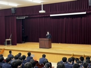 https://www.hatsushiba.ed.jp/ritsumeikan/life/2a2fe2533b6643e553dd32d10542914b8f53b047.jpeg