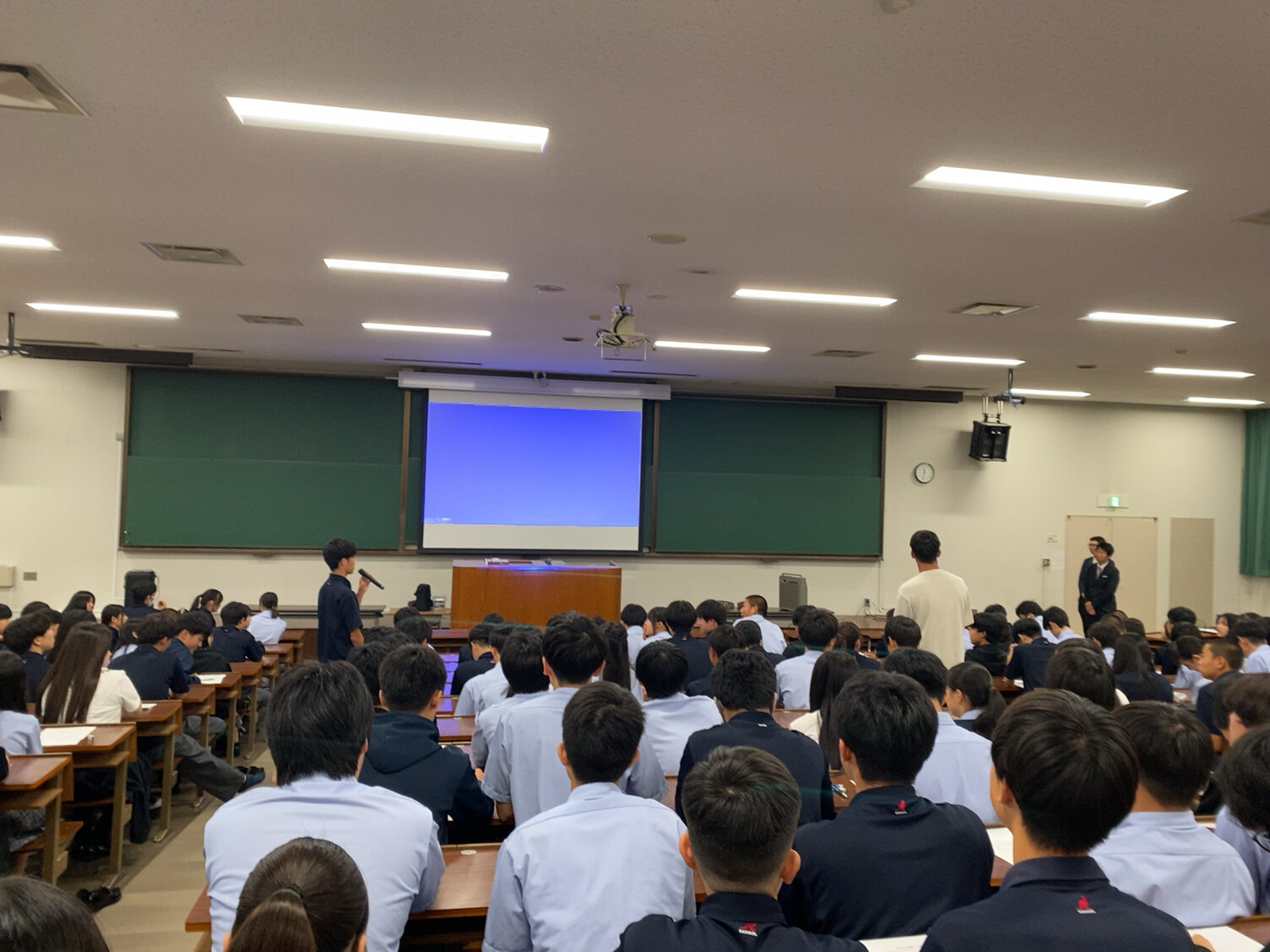 https://www.hatsushiba.ed.jp/ritsumeikan/life/3c773bd5faa2d2cf269f55406945f419b89d3f1b.JPG