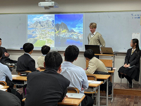 https://www.hatsushiba.ed.jp/ritsumeikan/life/3fa61ddabe82bbc2a0ab4856388f2c6aaad078ab.jpg