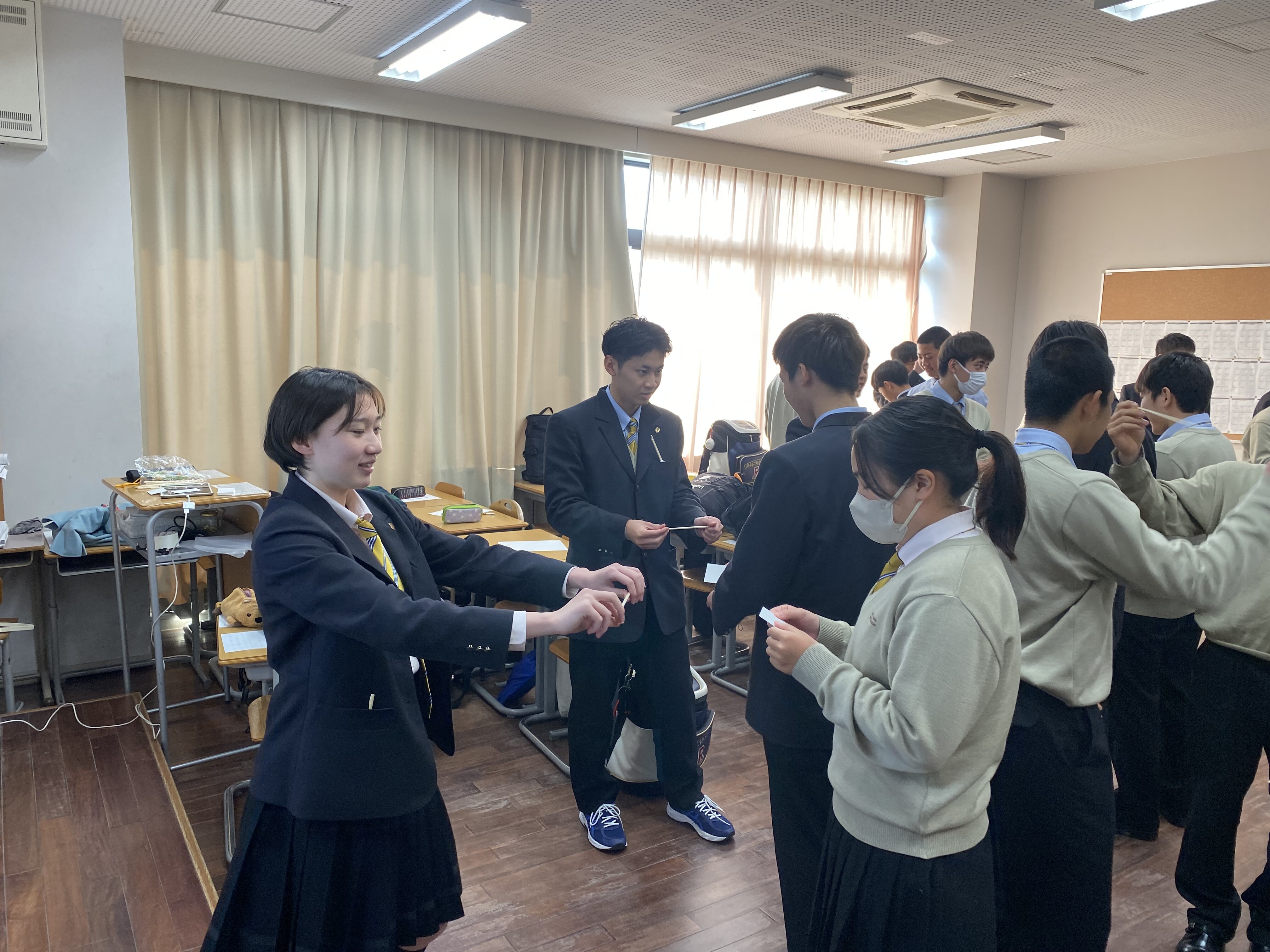 https://www.hatsushiba.ed.jp/ritsumeikan/life/41D974E9-5EE6-483A-A88D-F06147EE6D41.jpeg