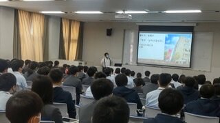 https://www.hatsushiba.ed.jp/ritsumeikan/life/460E719B-D739-470A-A128-16B9F7B82618.jpeg