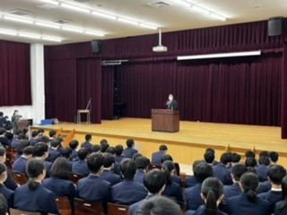 https://www.hatsushiba.ed.jp/ritsumeikan/life/46C84E0E-3593-4CF6-8BBD-571BC05A2BBC.jpeg
