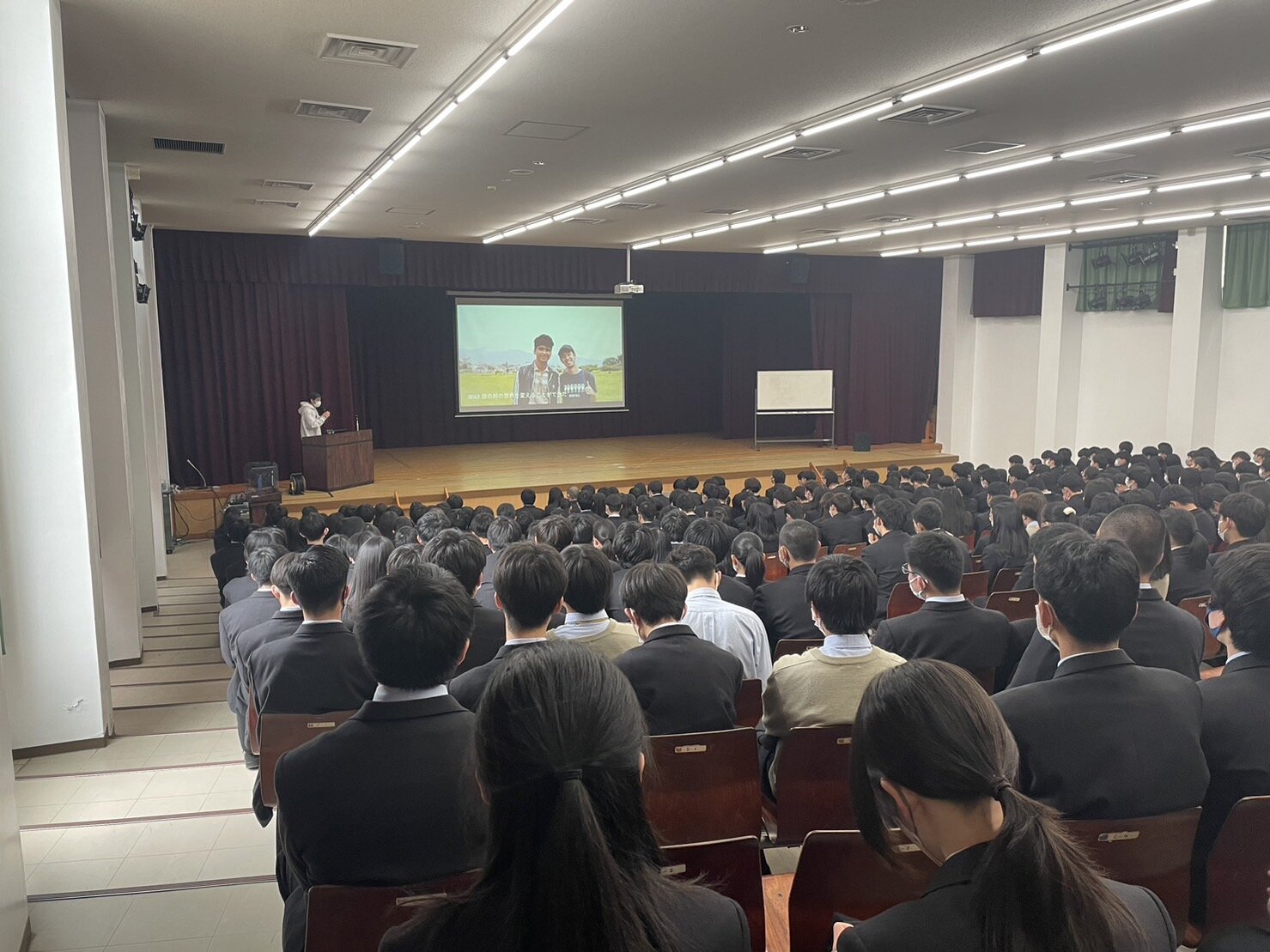 https://www.hatsushiba.ed.jp/ritsumeikan/life/81E50BD8-30A1-457F-B52B-EFA629BA5E15.jpeg