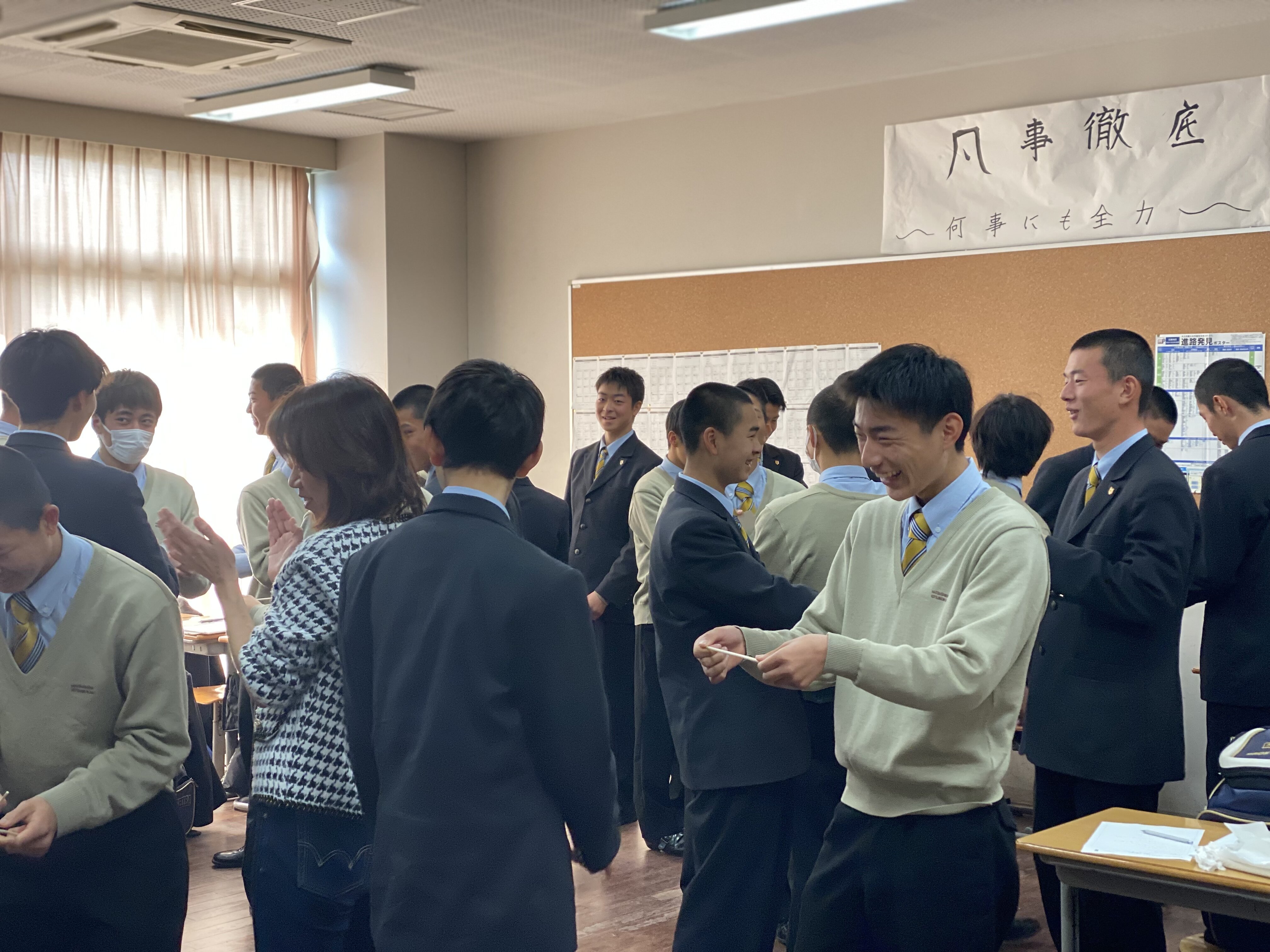 https://www.hatsushiba.ed.jp/ritsumeikan/life/C892DC5F-FCD7-4ADD-8A34-07BDEC9EE2D2.jpeg