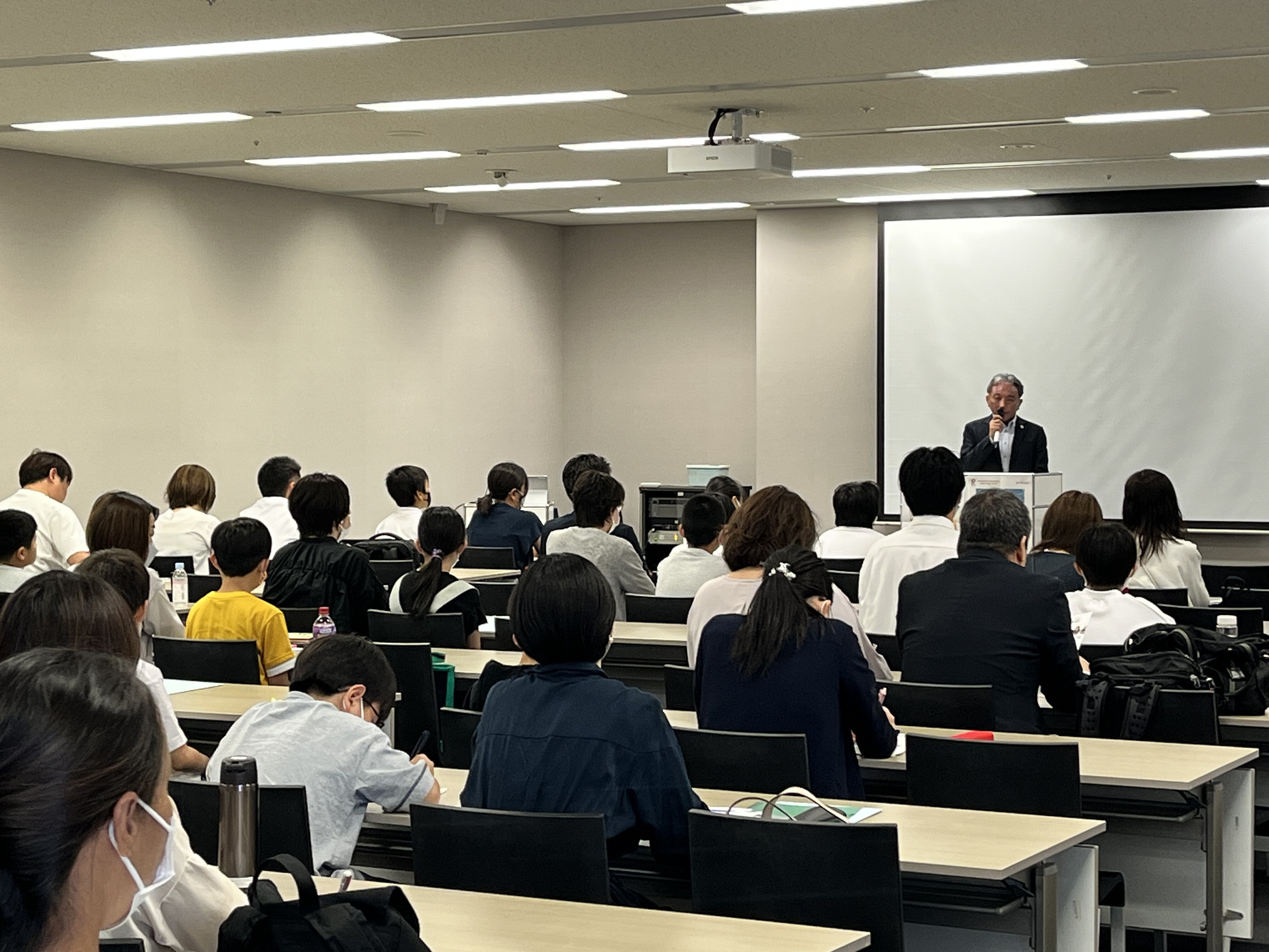 https://www.hatsushiba.ed.jp/ritsumeikan/life/IMG_0342.jpg