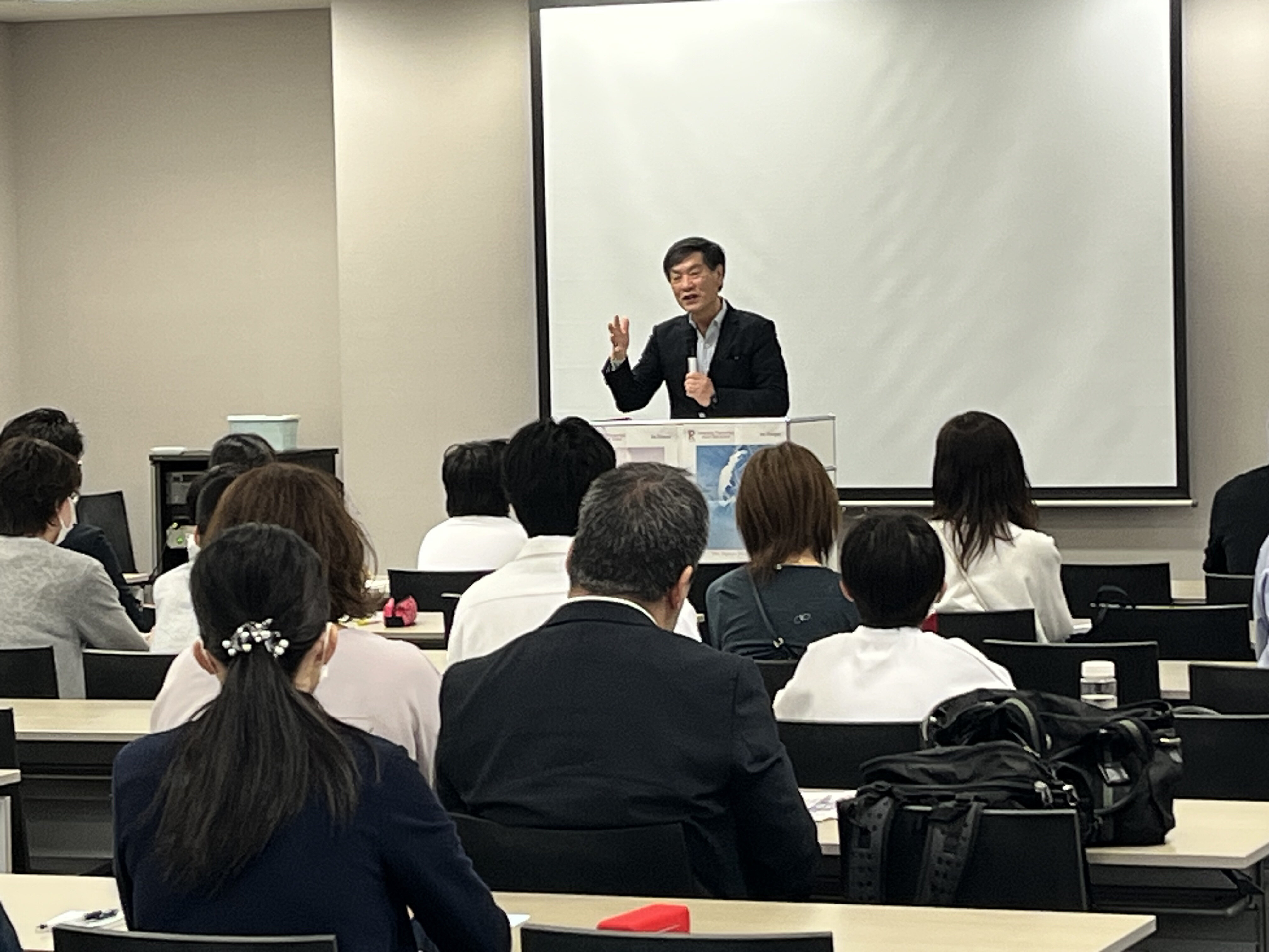 https://www.hatsushiba.ed.jp/ritsumeikan/life/IMG_0344.jpg
