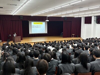 https://www.hatsushiba.ed.jp/ritsumeikan/life/IMG_2764.jpg