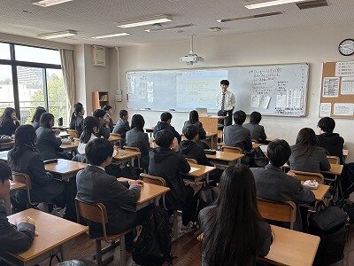 https://www.hatsushiba.ed.jp/ritsumeikan/life/IMG_2775.jpg