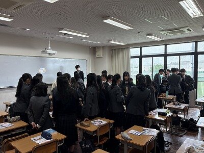 https://www.hatsushiba.ed.jp/ritsumeikan/life/IMG_2831.jpg