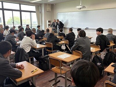https://www.hatsushiba.ed.jp/ritsumeikan/life/IMG_2837.jpg