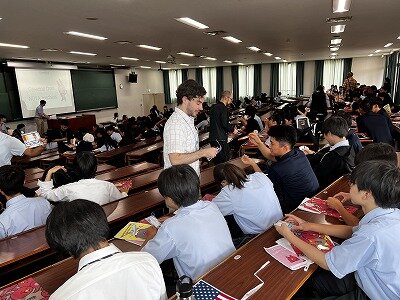 https://www.hatsushiba.ed.jp/ritsumeikan/life/IMG_5404.jpg