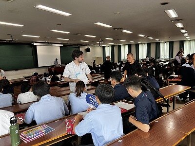 https://www.hatsushiba.ed.jp/ritsumeikan/life/IMG_5407.jpg