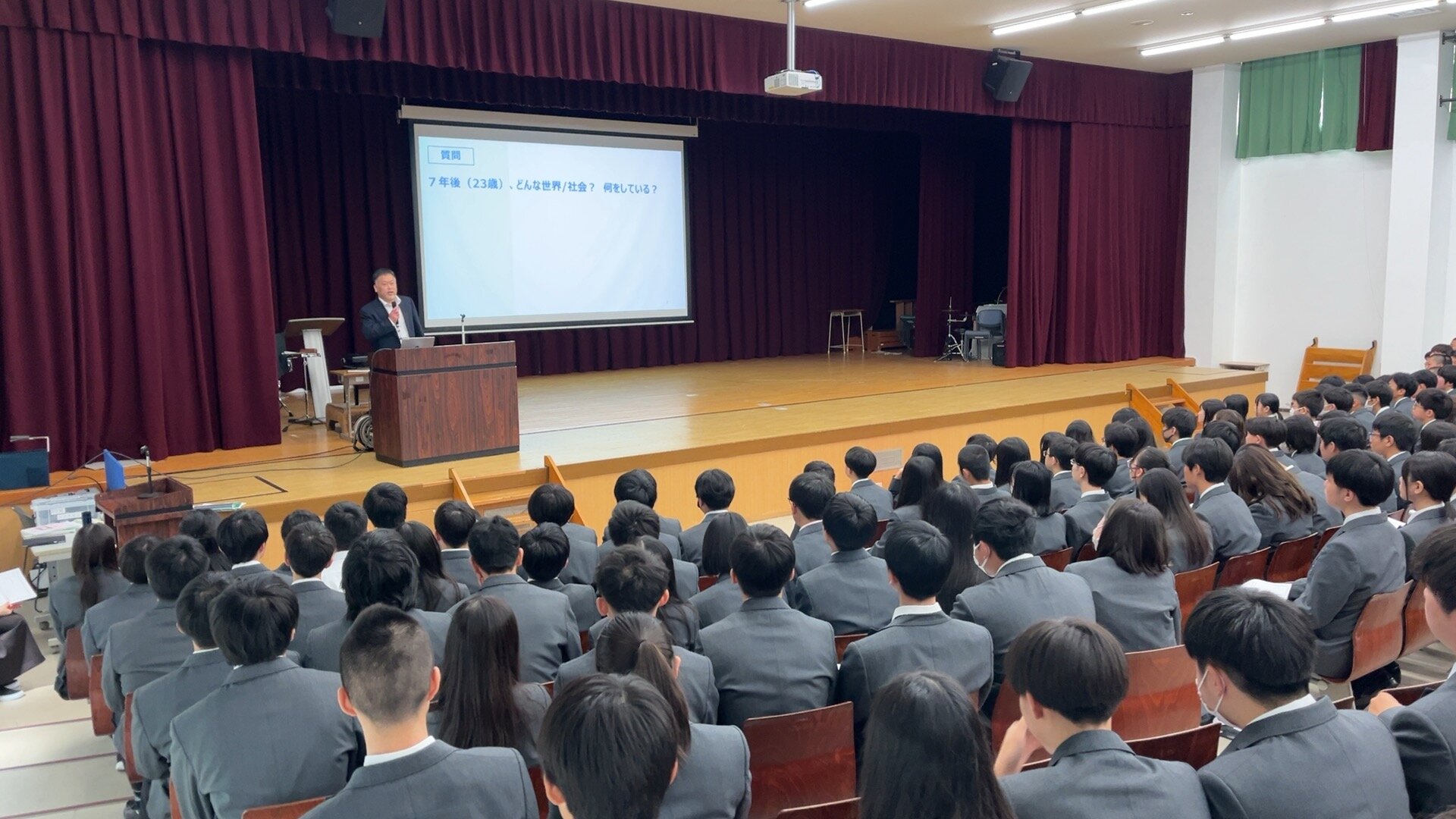 高校1年生　オリエンテーションが行われました