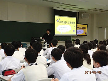 RE06.jpg