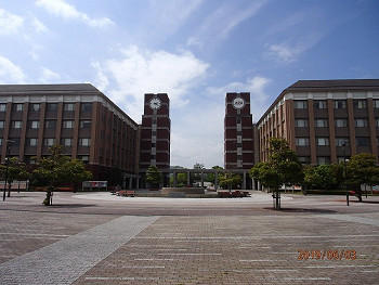 RE03.jpg