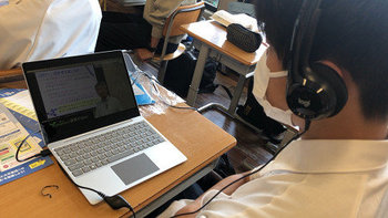 RE002.jpg