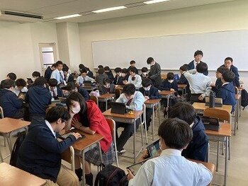 ラボ１.jpg