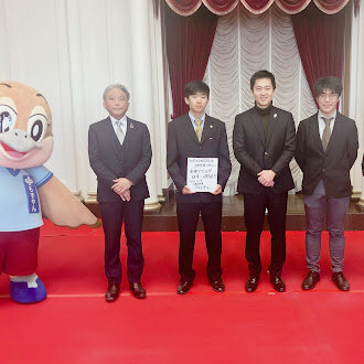 知事表敬訪問２.jpg