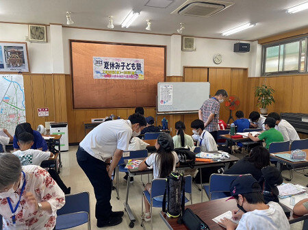 【高校インターアクトクラブ】夏休みこども塾で学習支援
