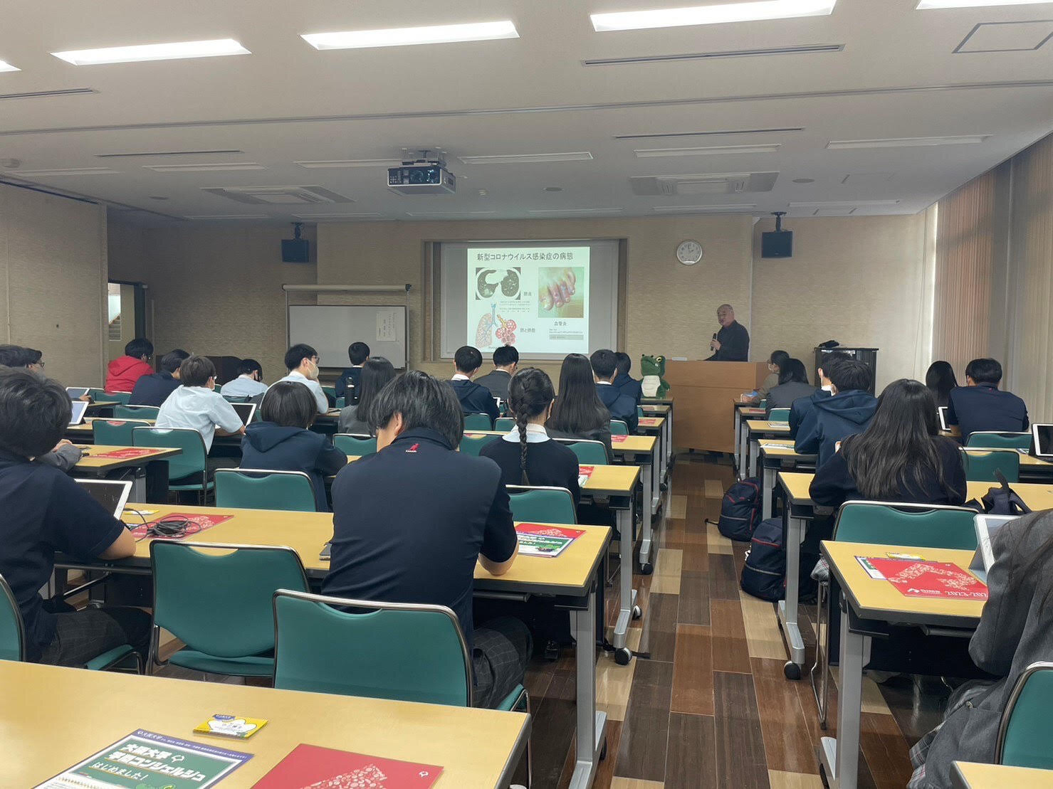 https://www.hatsushiba.ed.jp/ritsumeikan/life/c4330f59cdc5f4c3cf2c6fdbb4efb74157f378af.jpg