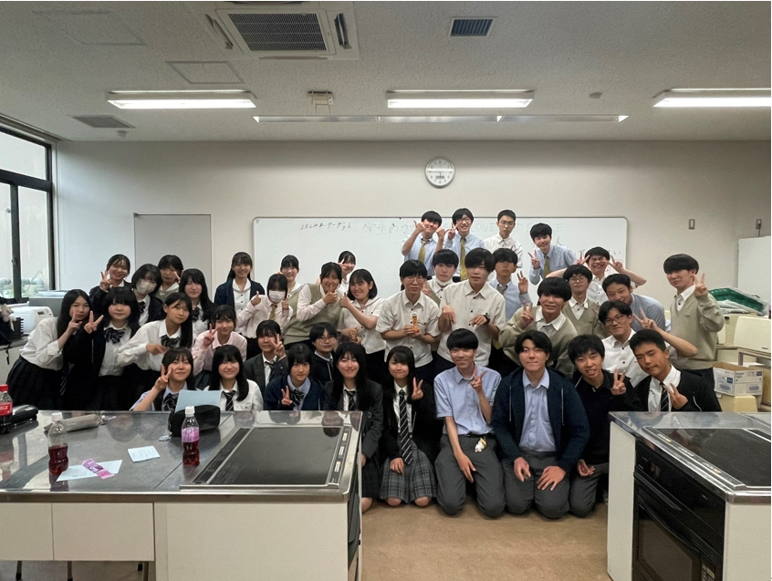 https://www.hatsushiba.ed.jp/ritsumeikan/life/cd43c81bce2d09b094f7bb6867a125f1f82f5d36.png