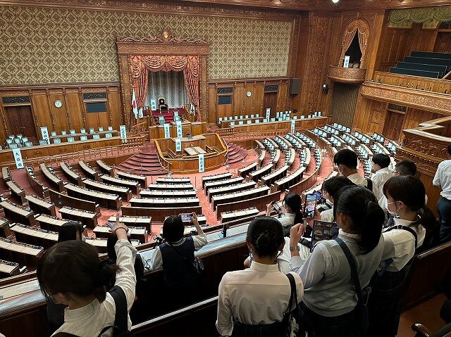 10国会議事堂.jpg